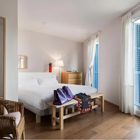 Bed&bcn Diagonal 6 巴塞罗那